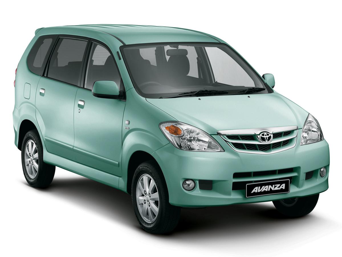 Toyota Avanza generasi pertama