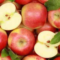 Rutin facial menggunakan apel, makan akan ada hal menguntungkan untuk kulitmu