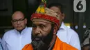 Menurut Ricky, Makassar merupakan kota yang jauh dari Mamberamo Tengah. Ia pun tidak memahami pertimbangan MA menetapkan sidang di Sulawesi Selatan. (Liputan6.com/Faizal Fanani)
