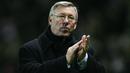Kehadiran Sir Alex Ferguson sebagai pelatih MU menjadi perusak hegemoni kekuasaan Liverpool. Pria Skotlandia itu berhasil mempersembahkan 13 gelar juara Liga Inggris untuk Setan Merah. (AFP/Paul Ellis)