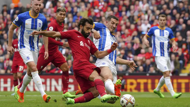 Foto: Hattrick Leandro Trossard Buyarkan Kemenangan Liverpool, Gol Debut Aubameyang dan Conor Gallagher Menangkan Chelsea