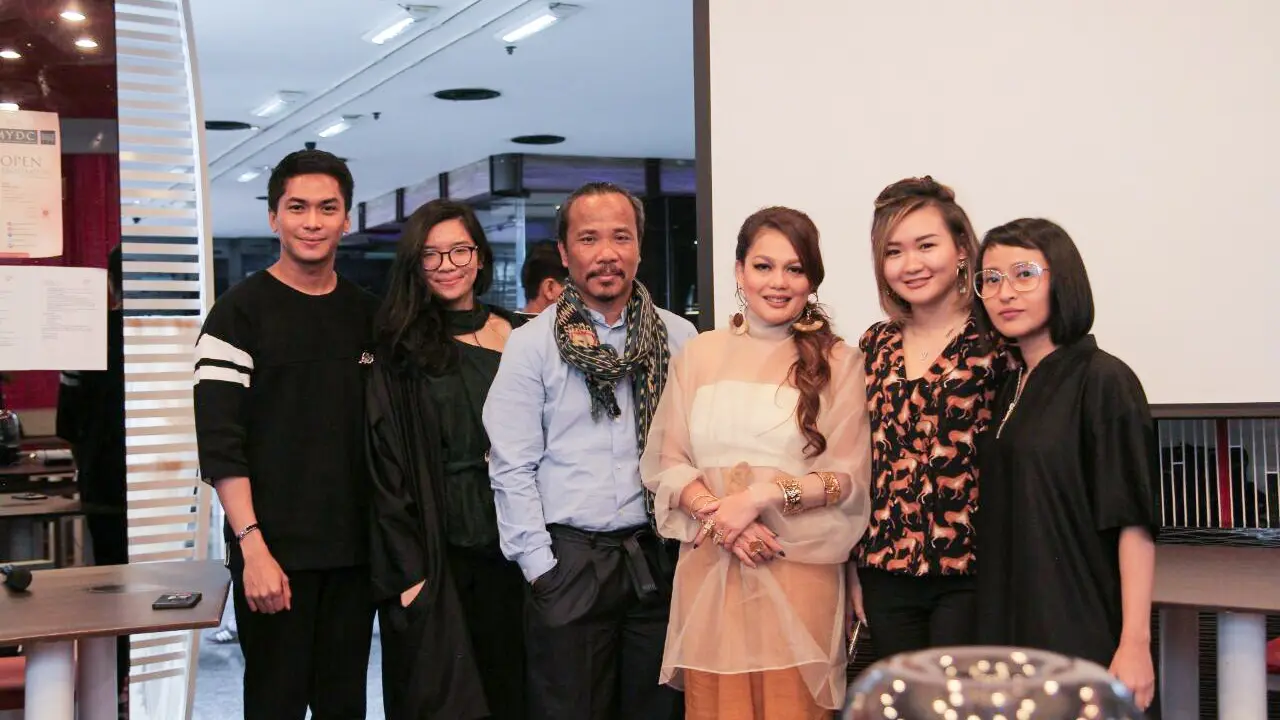 Desainer muda ke Hongkong Fashion Week 2018
