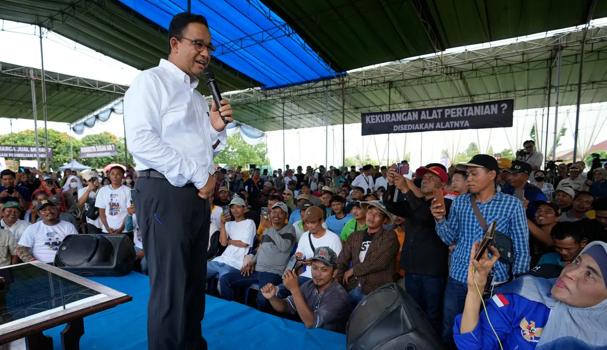 Anies Baswedan berjanji akan melakukan perubahan untuk mengembalikannya ke jalur yang benar. (AP Photo/Achmad Ibrahim)
