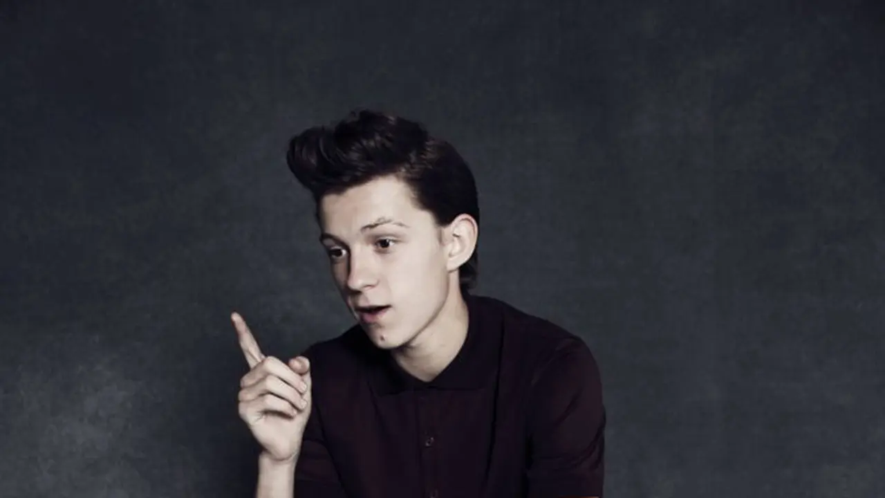 [Bintang] Tom Holland