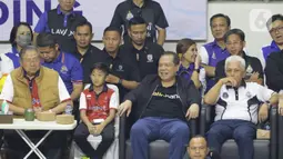 Laga tersebut dihadiri Presiden ke-6 RI Presiden RI ke-6 yang juga pendiri dan pembina klub voli LavAni, Susilo Bambang Yudhoyono (SBY). (Liputan6.com/Helmi Fithriansyah)