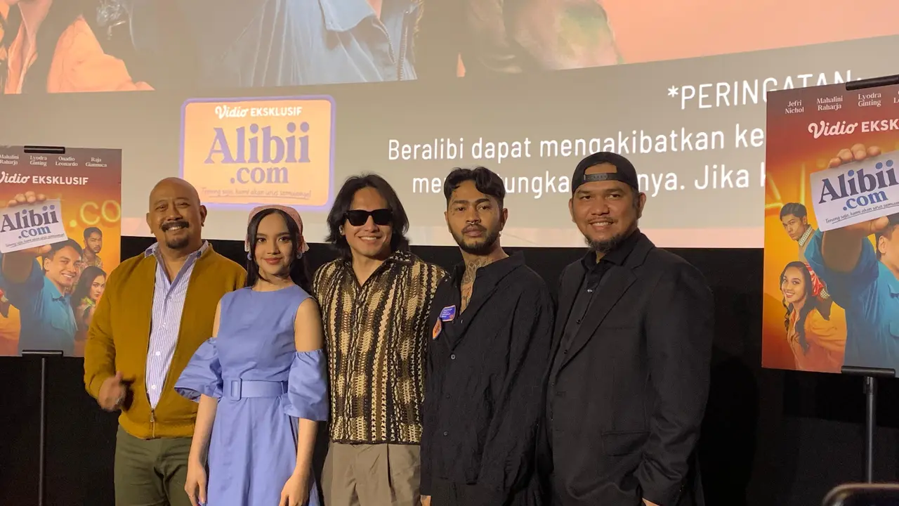 Press conference film Alibii.com