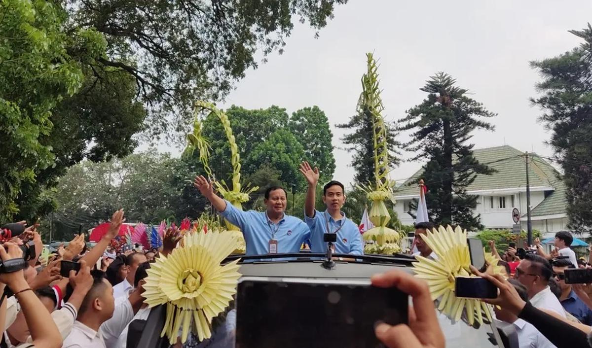 Sementara, sebaran pemilih yang akan memilih berdasarkan dukungan Jokowi ada 16,2 persen.