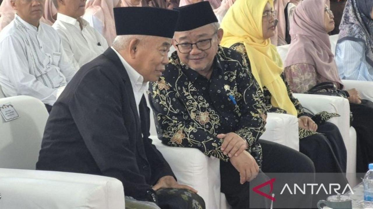 Mendikdasmen Abdul Mu'ti Tekankan Pentingnya Pendidikan Karakter Siswa Berakar di Hati