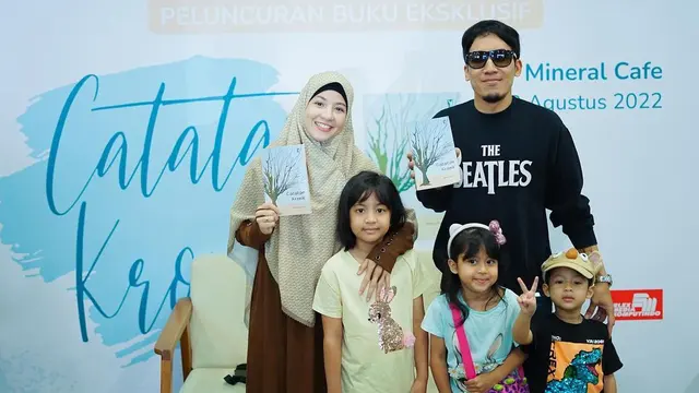 Natasha Rizky Rilis Buku Baru