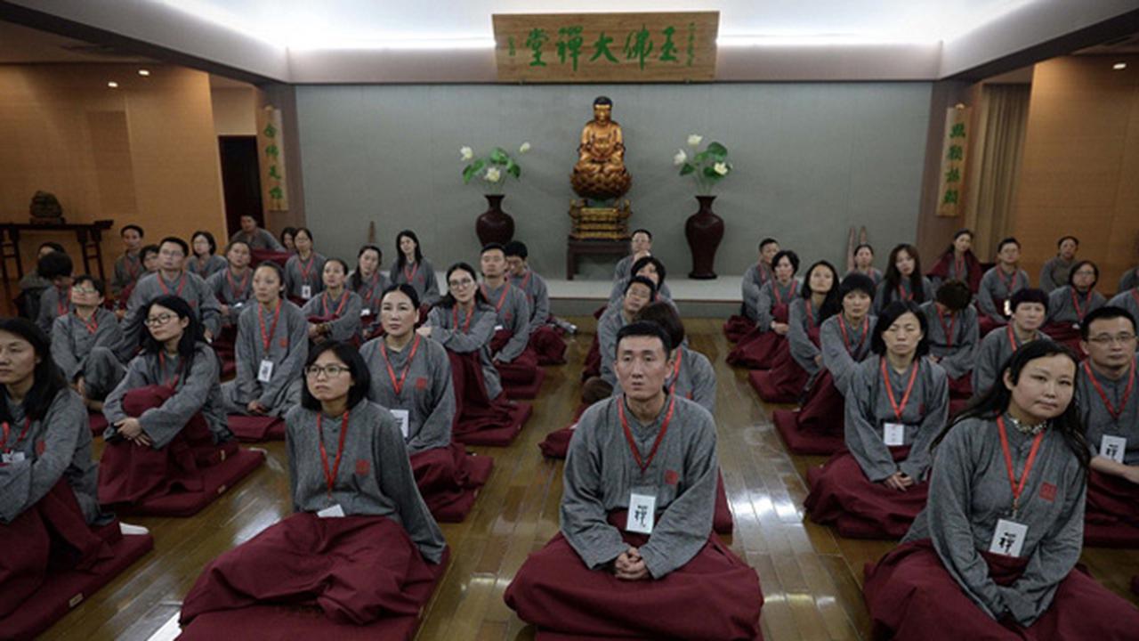 Meditasi Selama Dua Hari di Candi Ini Bantu Hilangkan Stres