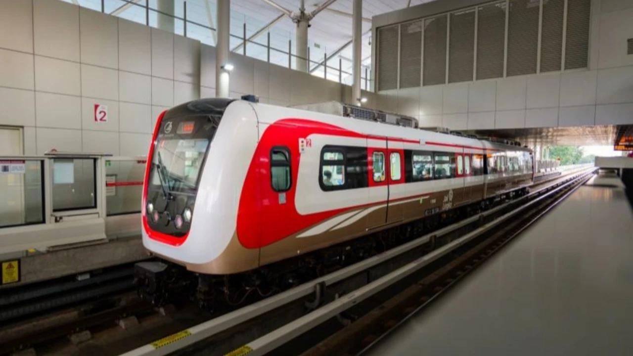 Jakpro Siapkan Ekspansi LRT Jakarta ke JIS dan Halim, Izin Kemenhub Sudah Dikantongi