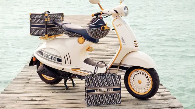 Dior Vespa