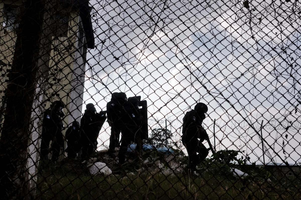 FOTO Situasi Mencekam di Penjara Guatemala yang Dikuasai Narapidana