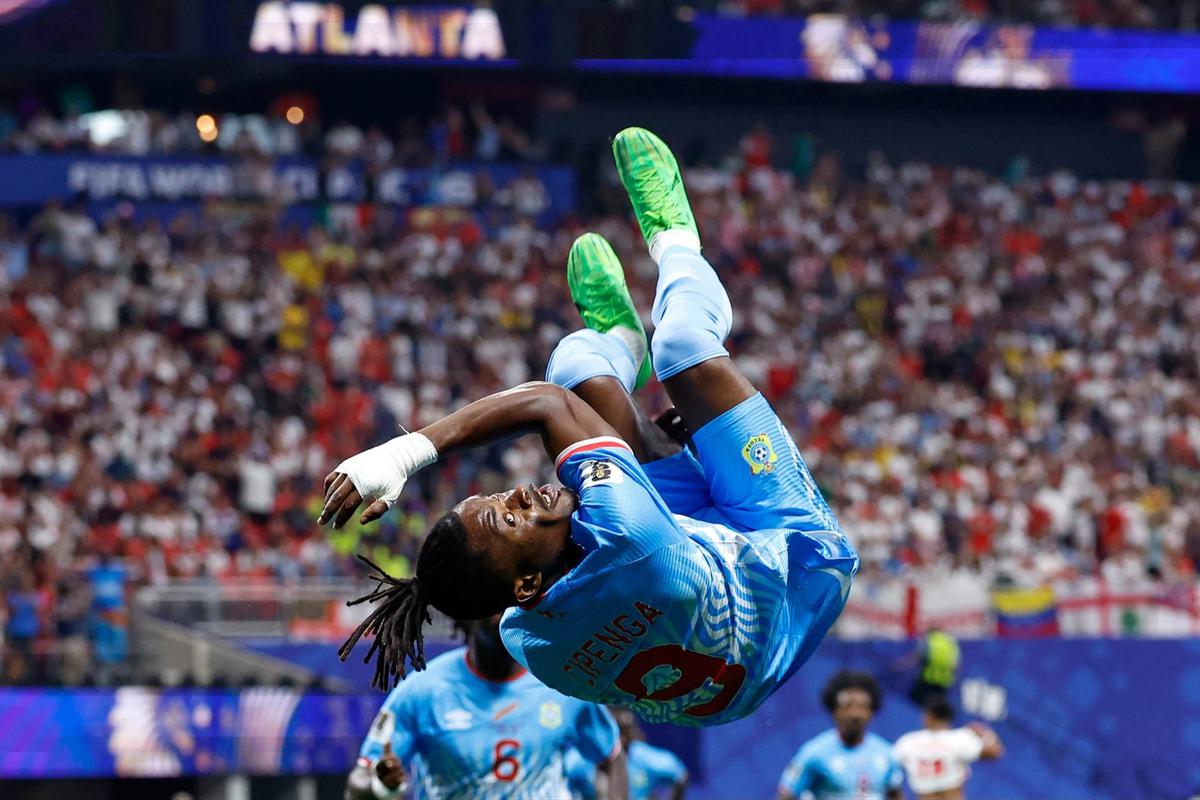 FOTO: Inggris Bangkit Singkirkan RD Kongo