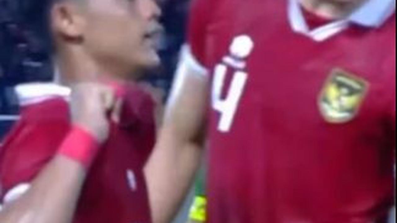 Elkan Baggott sampai Nengok Penasaran
