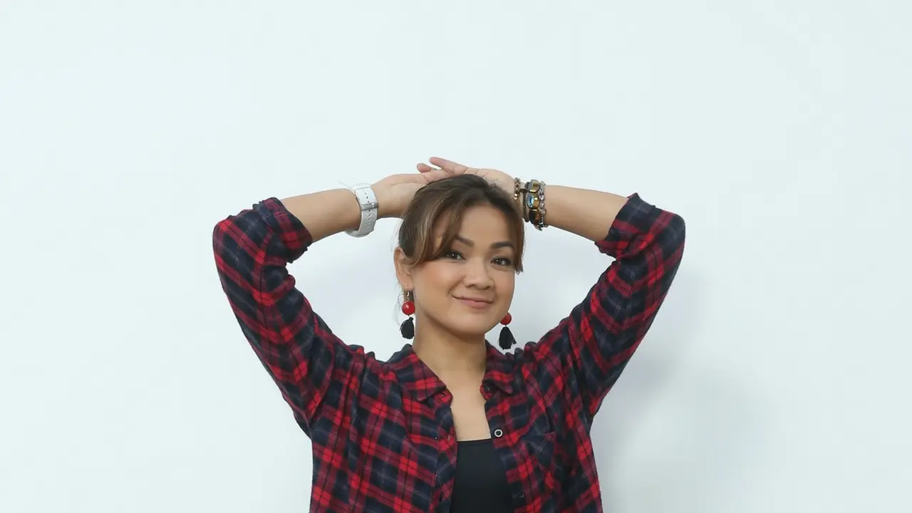 [Fimela] Nirina Zubir