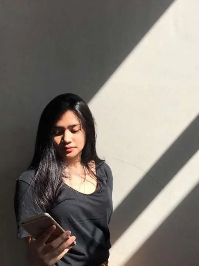 Putri Mulan Jameela-Tyarani Savitri