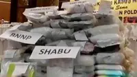 Sabu tersebut diamankan saat hendak masuk melalui pelabuhan kecil di Labuhan Batu.