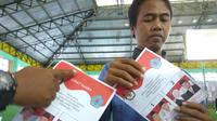 KPUD Brebes menemukan surat suara rusak