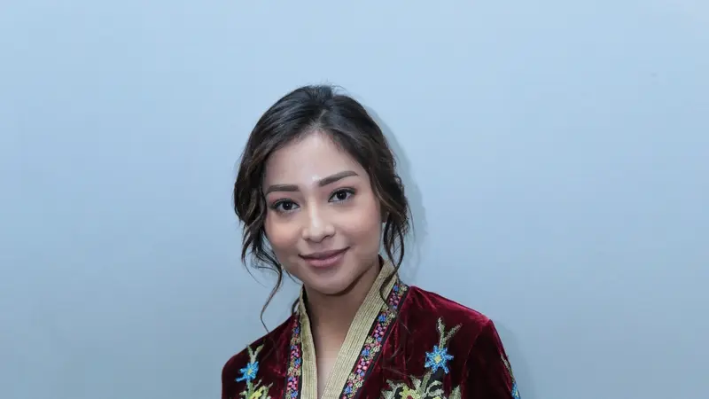 [Bintang] Nikita Willy