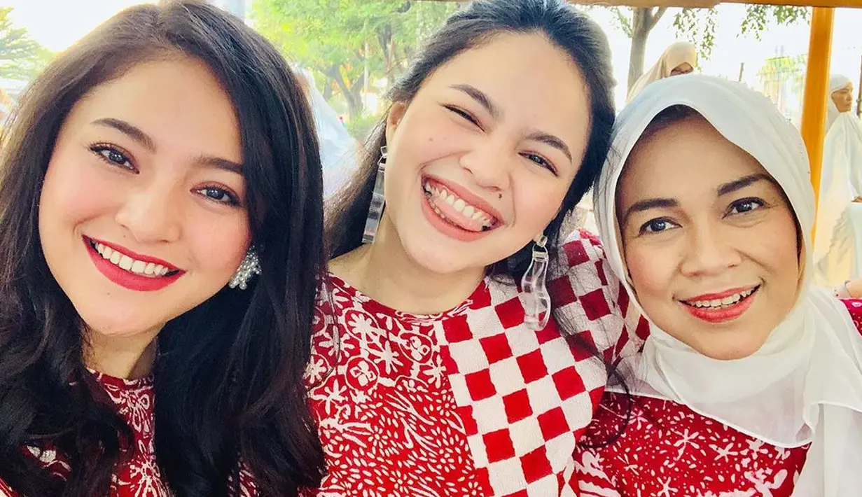 (Instagram/marshanda99)