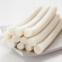 ilustrasi rice cake tteok/copyright by NoonBuSin (Shutterstock)
