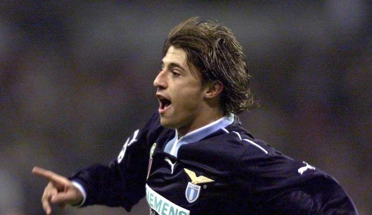 Rekor transfer Christian Vieri pecah saat Parma menjual Hernan Crespo ke Lazio senilai 35,5 juta poundsterling pada tahun 2000. (AFP/Christophe Simon)