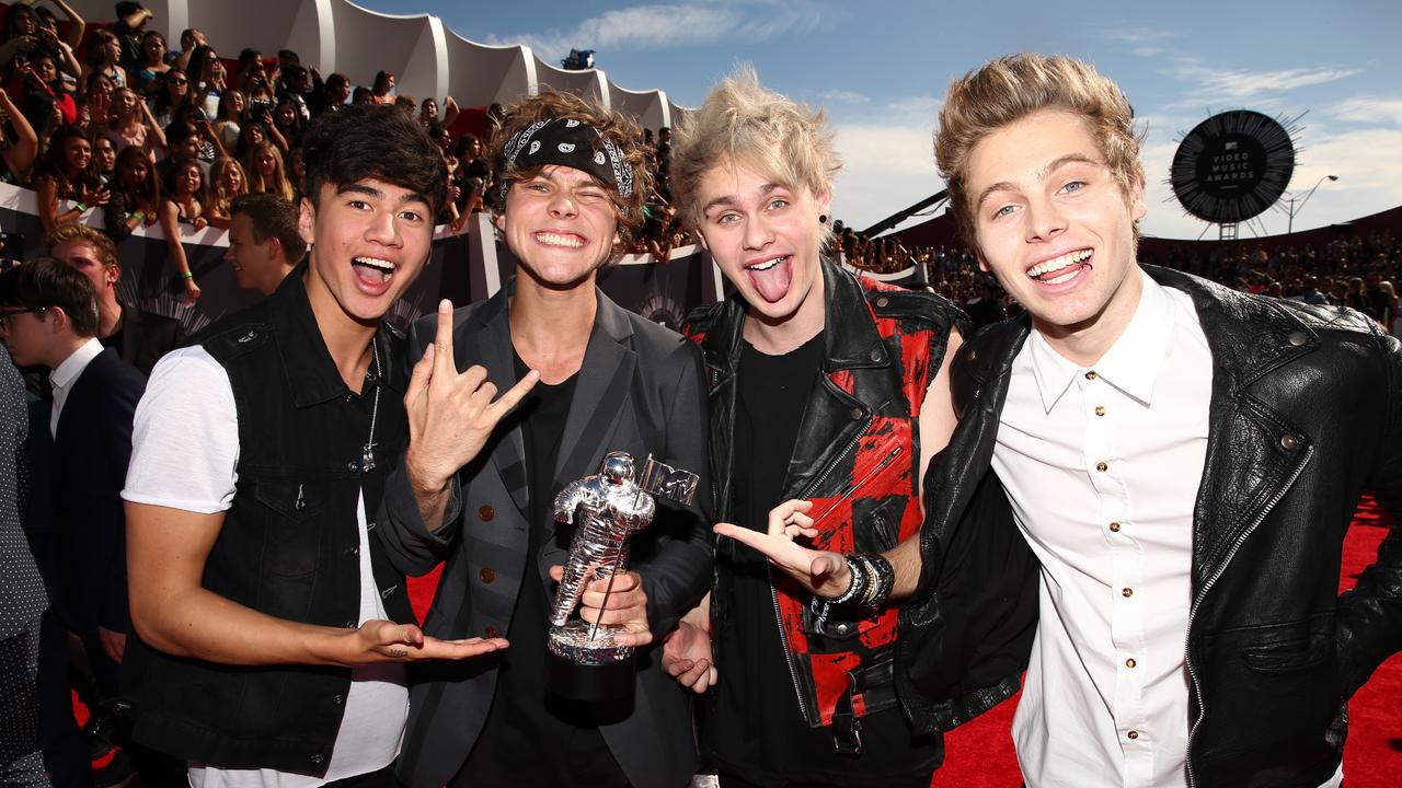 5 Seconds of Summer Pamer Lagu Baru di Toronto