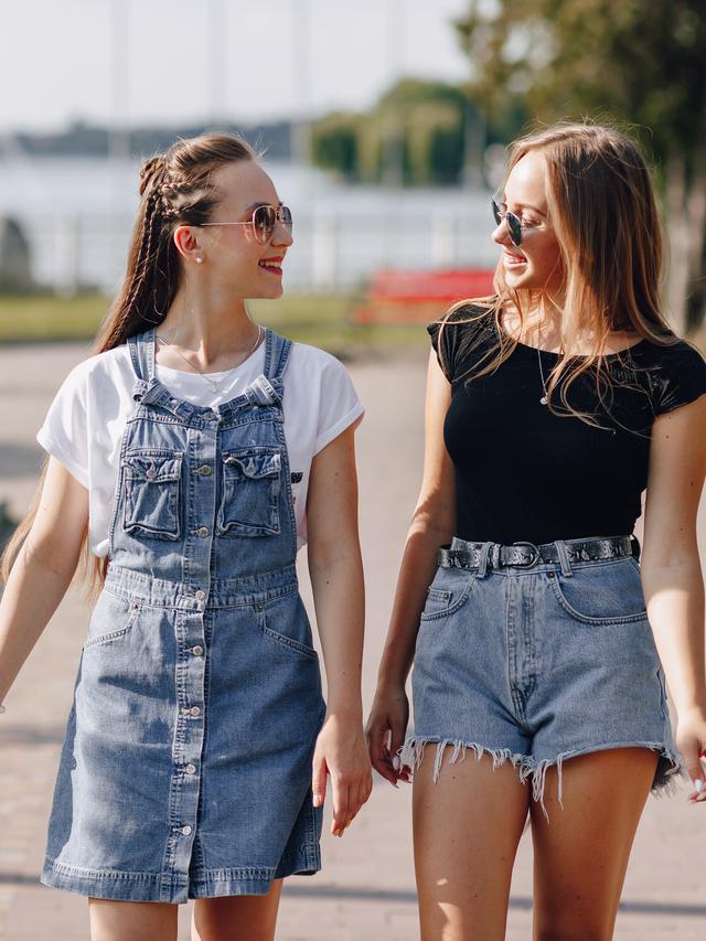 Ilustrasi hubungan dengan orang lain