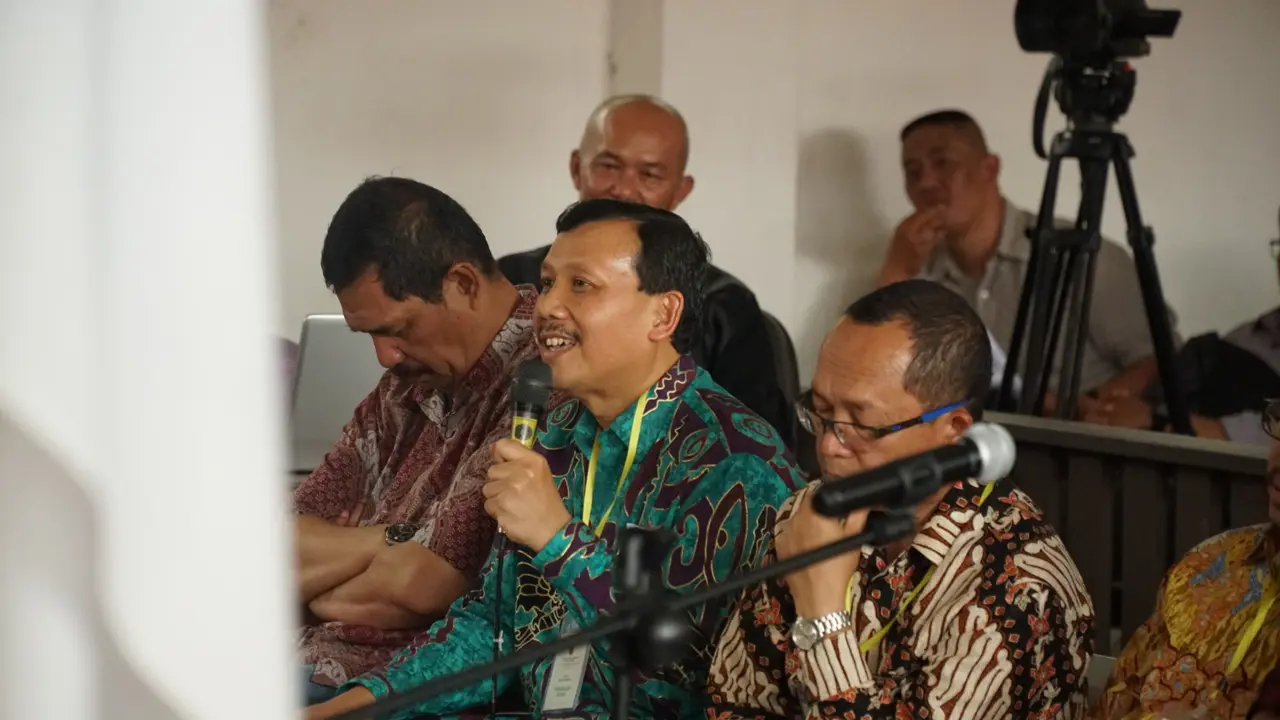 Sekda Jabar Iwa Karniwa