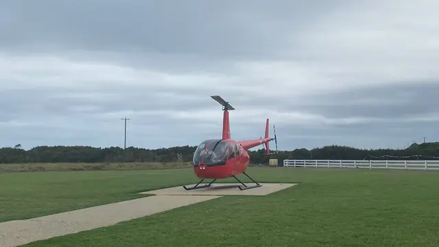 Melihat Indahnya Pemandangan di Phillip Island dari Atas Langit
