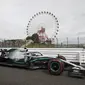 Pembalap Mercedes Valtteri Bottas pada sesi latihan bebas F1 GP Jepang di Sirkuit Suzuka, Jumat (11/10/2019). (AFP/Behrouz Mehri)