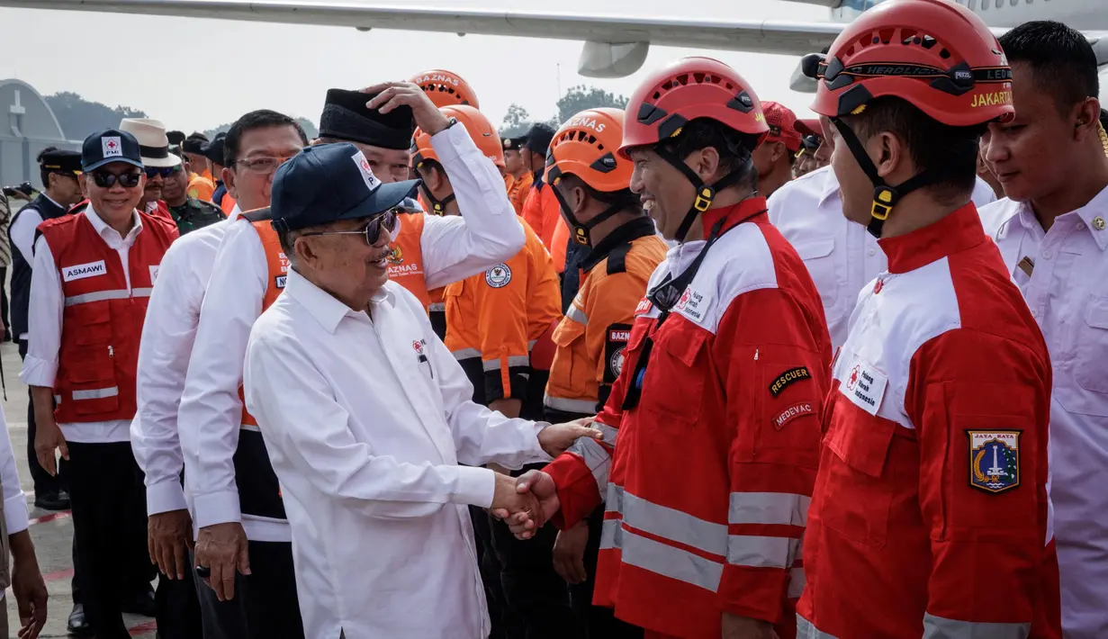 Adapun total personel yang berangkat dalam tim kemanusiaan ke Myanmar berjumlah 157 orang. Sebanyak 92 orang di antaranya telah berada di Myanmar untuk melakukan sejumlah misi kemanusiaan. (YASUYOSHI CHIBA/AFP)