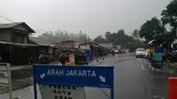 Hujan Lebat, Jalur Puncak Diberlakukan Satu Arah Menuju Jakarta
