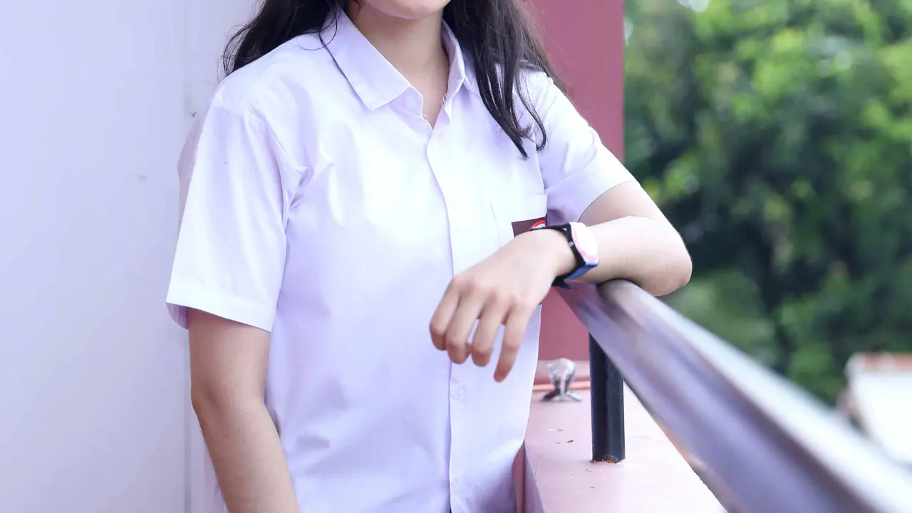 [Bintang] Keseruan Adegan Perkusi Cut Syifa di Sinetron Anak Sekolahan