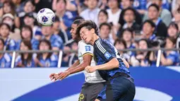 Musim lalu, Takai tampil 14 kali di J1 League. Musim ini, ia tampil 21 kali hingga pekan ke-35 dengan
catatan statistik yang menawan. (AFP/Yuichi Yamazaki)