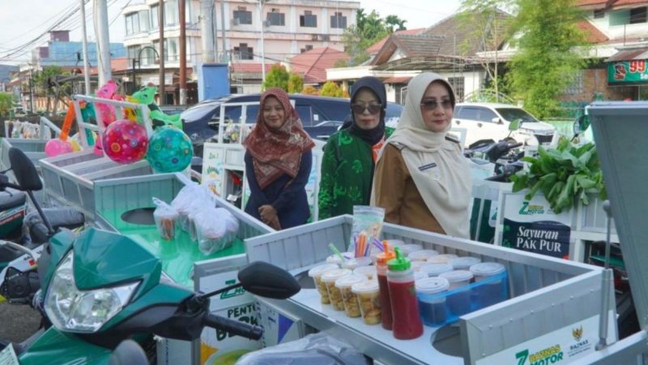 Baznas Kaltim Perkuat Ekonomi Kerakyatan Berau Melalui Pemberdayaan UMKM dengan Motor Gerobak