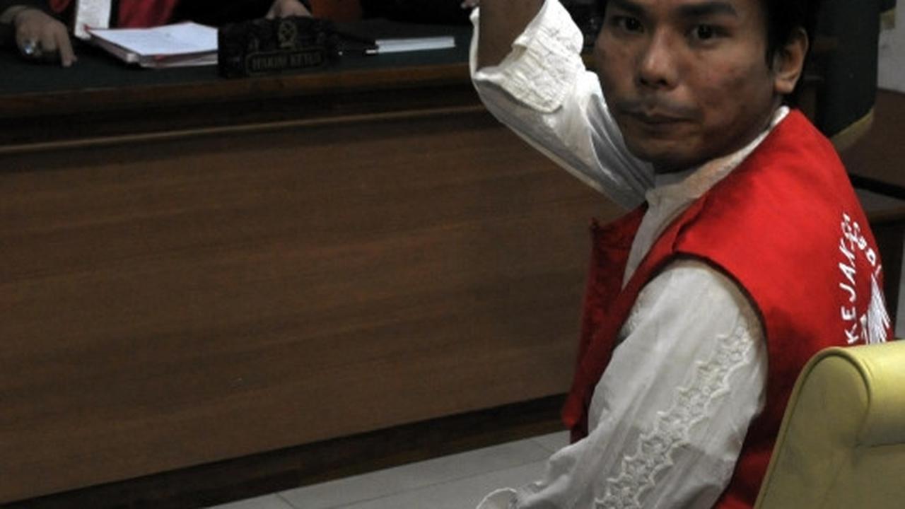 Mucikari artis Robbie Abbas divonis 1 tahun 4 bulan penjara
