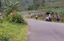 Menelusuri Rute 'Swiss Van Java' Menuju Dieng, Jalannya Membelah Gunung dan Banyak Tanjakan Ekstrem