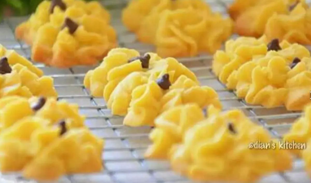 kue semprit