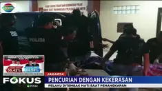 Sebelumnya, petugas juga telah menangkap empat pelaku lainnya. Tiga di antaranya terpaksa ditembak kakinya karena melawan.