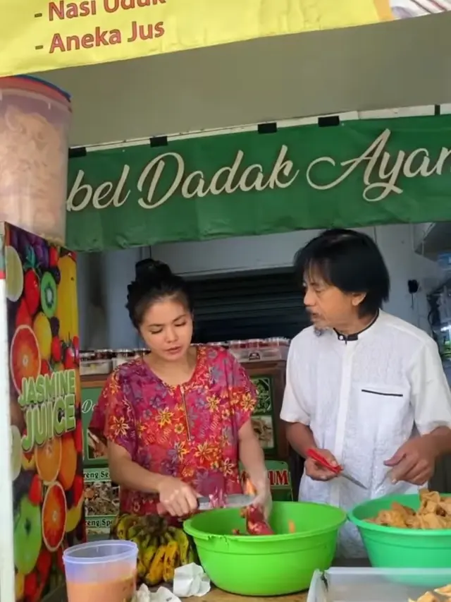 Epy Kusnandar Jual Takjil