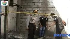 Diduga membuang limbah bahan berbahaya dan beracun (B3) langsung ke Sungai Citarum, sebuah pabrik tekstil di Karawang, Jawa Barat, didatangi aparat kepolisian.