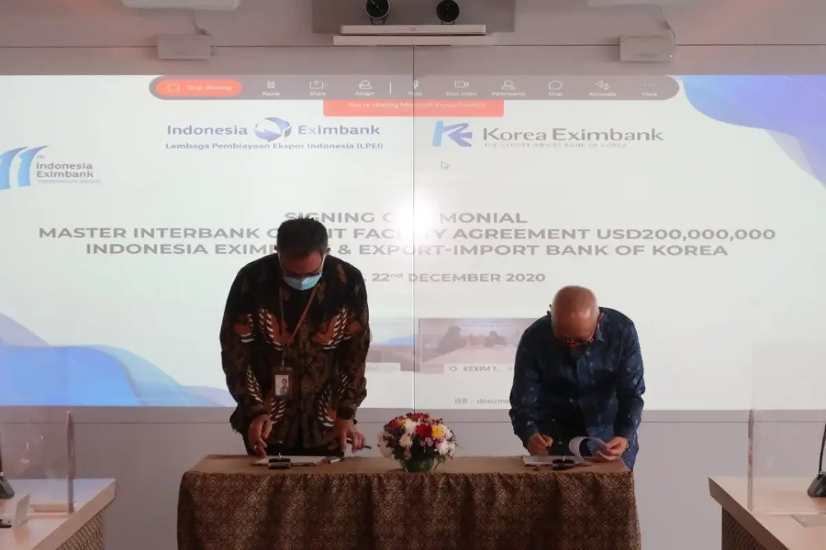 Penandatanganan fasilitas kredit senilai USD200 juta dengan tenor 2 tahun dari The Export-Import Bank of Korea (KEXIM) untuk LPEI