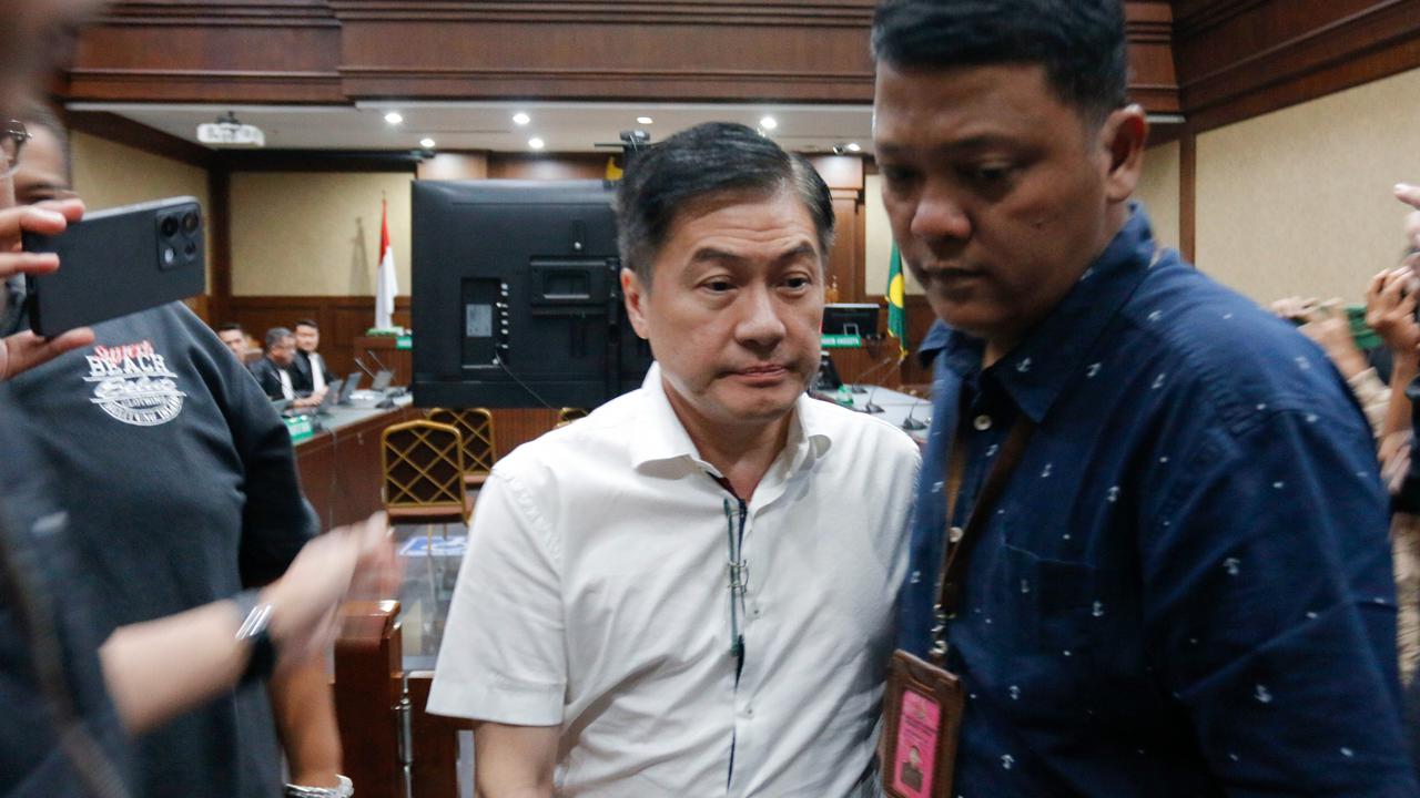 Crazy Rich Surabaya Budi Said jalani sidang vonis terkait korupsi pembelian emas Antam