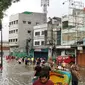Suasana di Jalan Teluk Gong Jakarta. Jalan terputus oleh banjir. (Liputan6.com/Thomas)