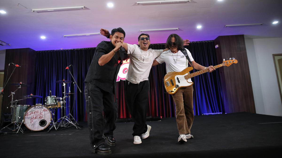 Indra Sinaga Nyumbang Lagu Tak Semudah Itu, Cikal Bakal Album Baru Ada Band Love Hope &amp; Reality