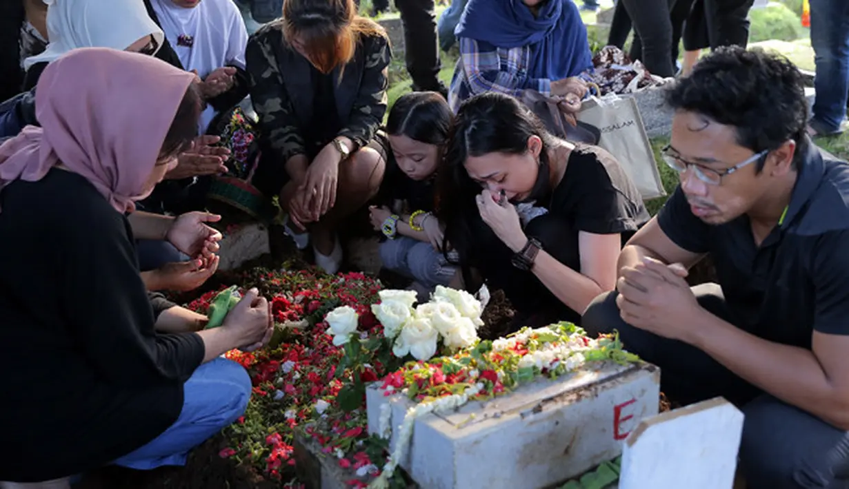 Nicky menambahkan, bahwa Dika orangnya sangat baik. Meski ceplas ceplos, ia juga tak pernah jahat sama orang. Dan juga tidak mau ngrepotin orang. (Deki Prayoga/Bintang.com)