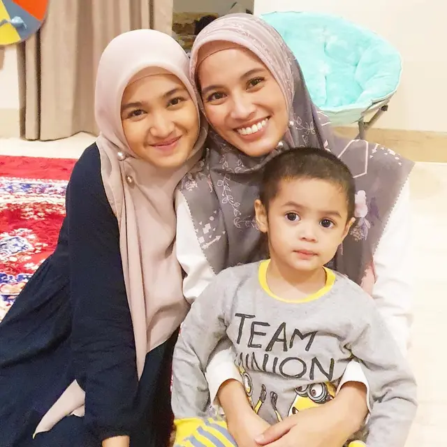 Sering Main Sinetron Bareng, Ini 5 Potret Kedekatan Cut Syifa dan Alyssa
