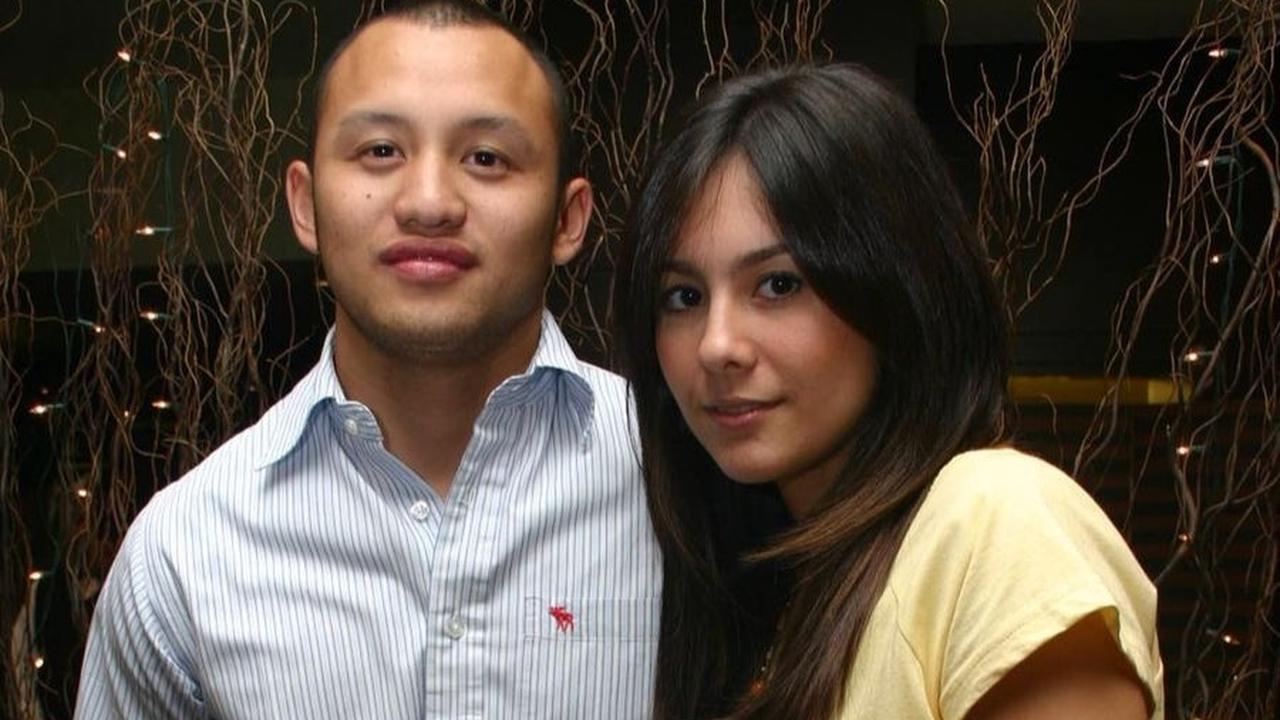 Setelah masa kesendirian, Wulan membuka hatinya untuk Ananda Mikola.